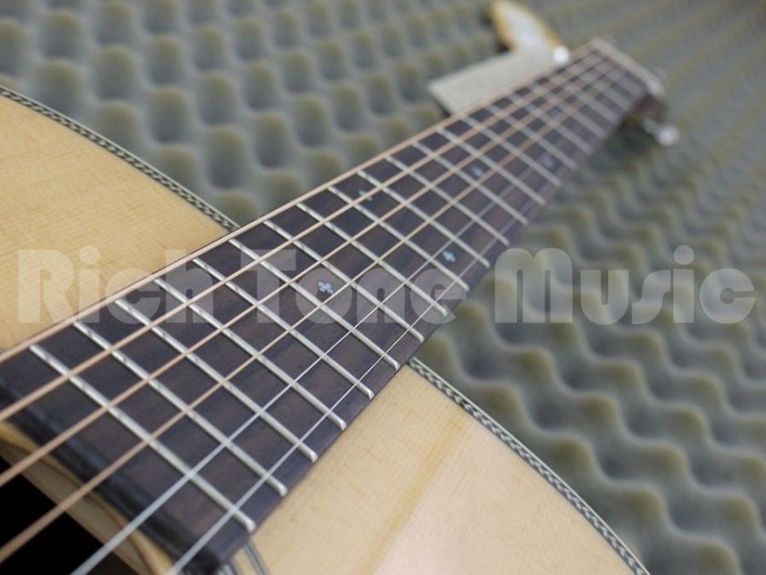 Sigma 000R 28V Acoustic Guitar   Natural  