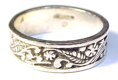 Sterling Silver Unisex Band Ring ~ Size 9.75  