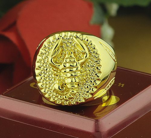 2144   BIG MENS STAMP RING SCORPION   GOLD LAYERS 18K  