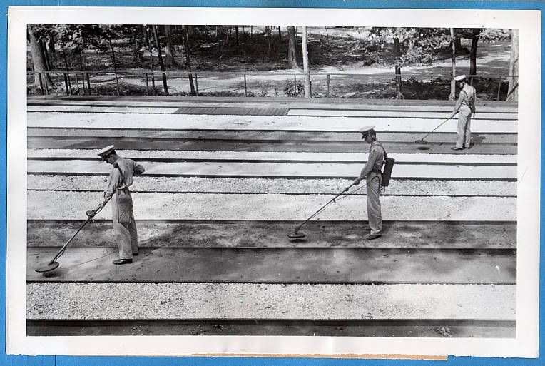 1950 Fort Belvoir Experimental Mine Detector News Photo  