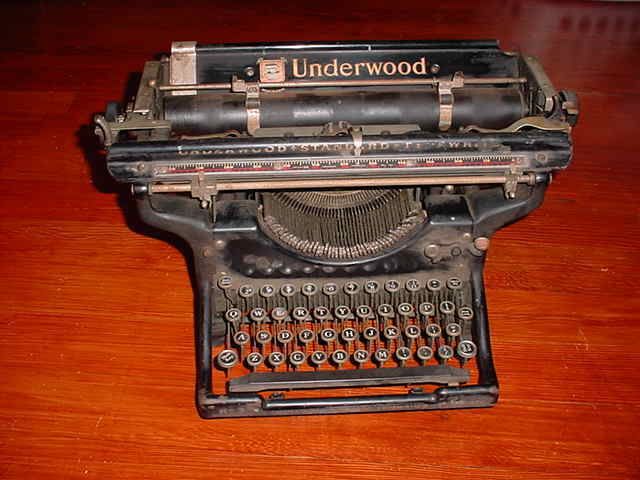 Nice ANTIQUE VTG UNDERWOOD STANDARD #3 TYPEWRITER 14  