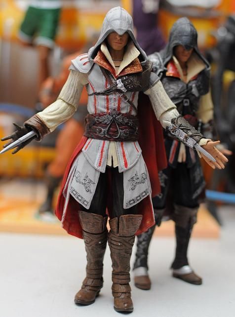 100% brand New NECA Assassins Creed 2 EZIO Black & White Figure 