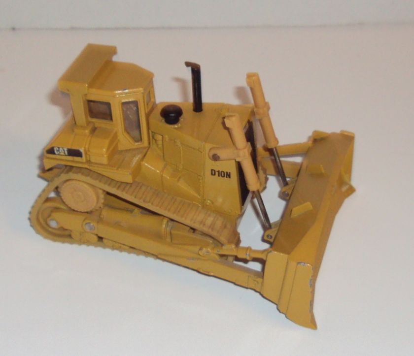 vendio gallery now free ertl caterpillar d10n bulldozer is diecast 