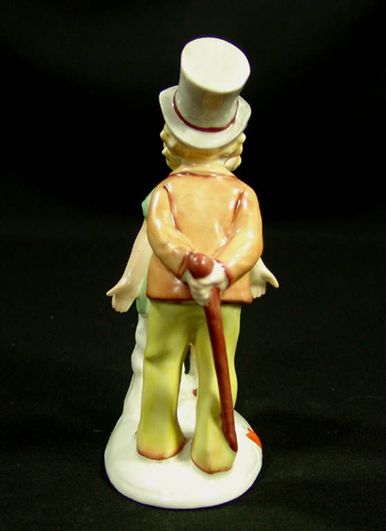 OLD GERMAN PORCELAIN CERAMIC FIGURINE KISSING BOY GIRL  