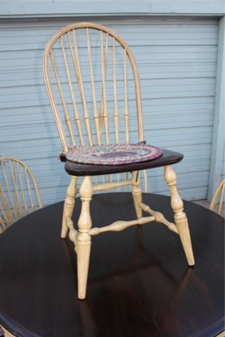   table and chairs circa 1920 s or older cabin or beach house classic