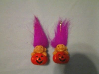 VINTAGE RUSS TROLL DOLL IN HALLOWEEN PUMPKIN EARRINGS  