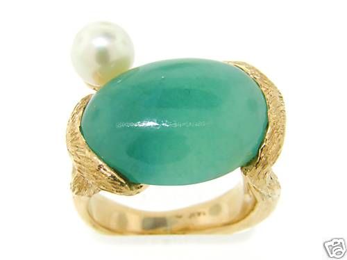 Vintage Jade, Saltwater Pearl & Solid 14K Gold Ring  