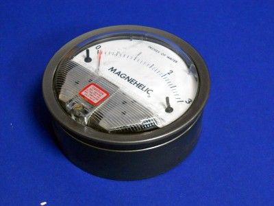 DWYER 2003C MAGNEHELIC DIFFERENTIAL GAUGE, 0 3 WATER, 15 PSIG  