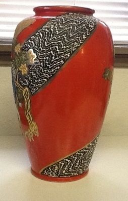 12.5 TALL VINTAGE VASE   Red with embellishments   Made in Japan 