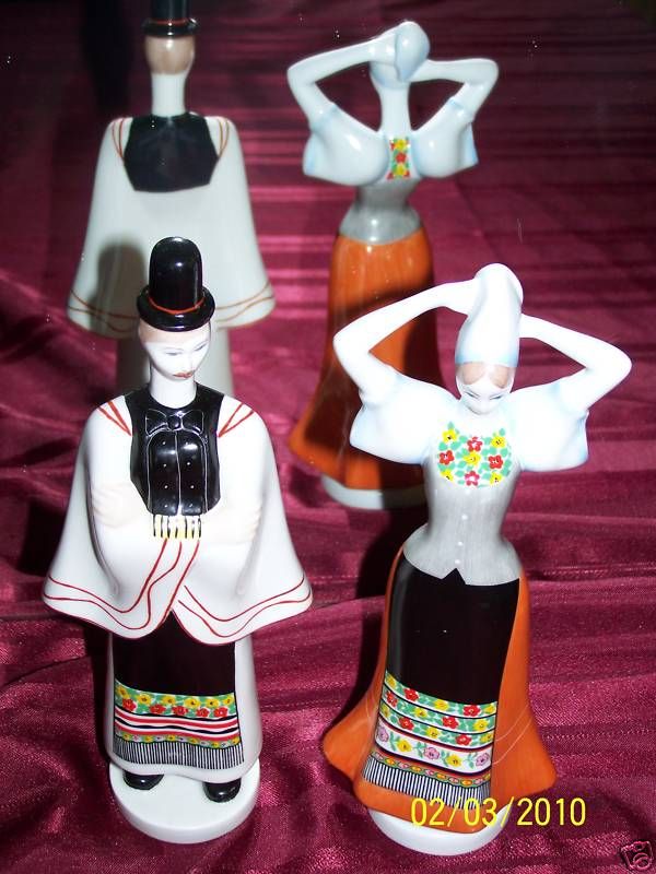 Matyo pair Aquincum Porcelain couple Hungarian new  