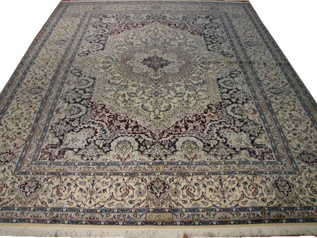 SIGNED  HABIBIAN FINE AUTHENTIC NAIN RUG _ IRAN  