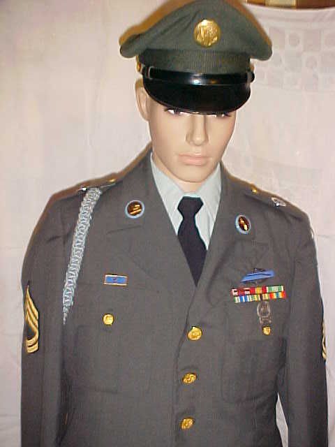 ARMY SGT.1ST.CLASS UNIFORM  