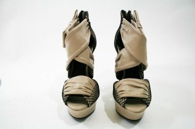 NWOB AUTH ROCK & REPUBLIC Ivory Ginger Platform Sandal 8  