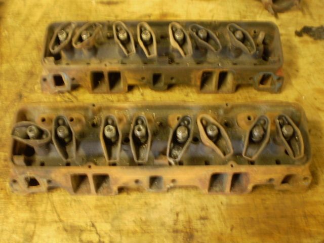 1962 63 Corvette Small Block Chevy 3782461X heads FI  