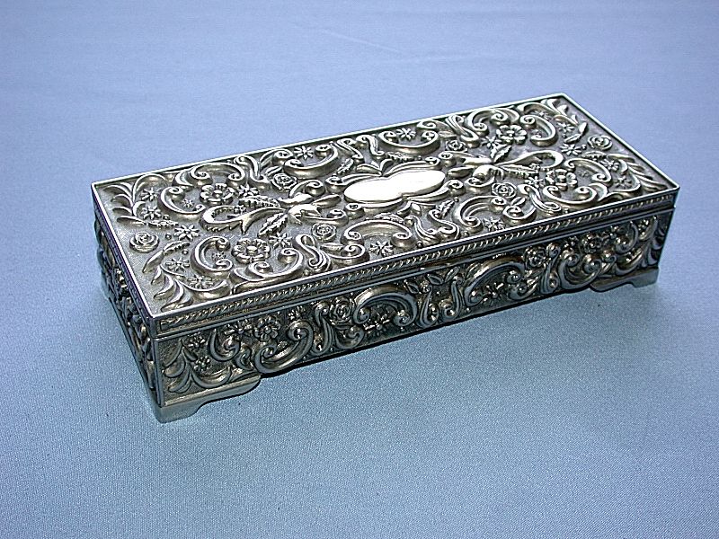 Beautiful 1992 Godinger Silver Co. Elegant Jewelry Box  