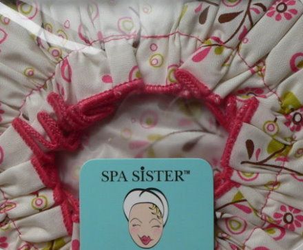 SPA SISTER STYLISH BOUFFANT SHOWER CAP FLOWER PRINT  