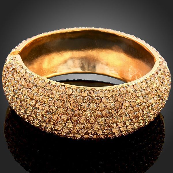 ARINNA shiny yellow gold plated swarovski topaz crystals hinged bangle 