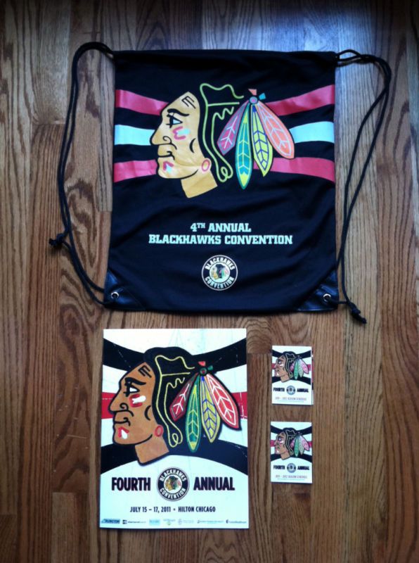 2011 BLACKHAWKS CONVENTION BAG, PROGRAM & 2 POCKET SCED  