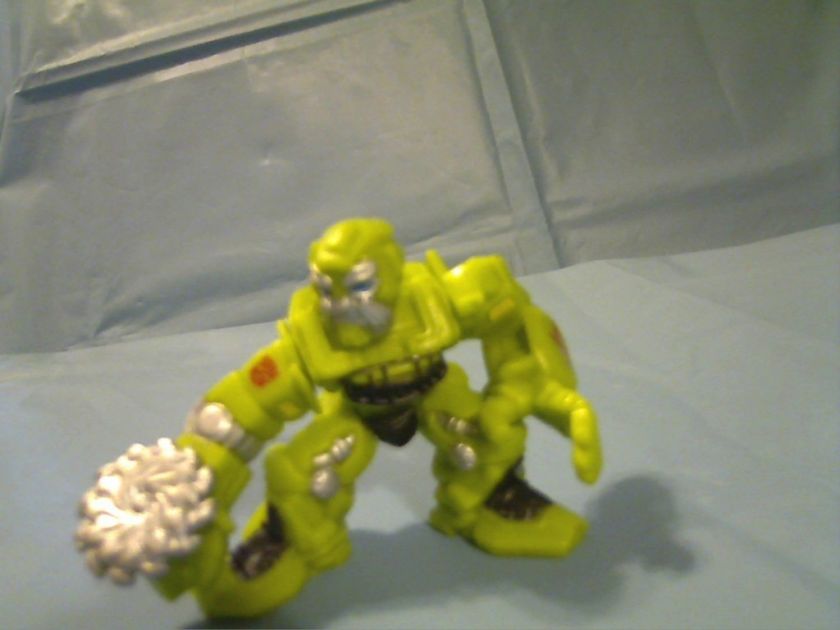 TRANSFORMER 2008 HASBRO LIME GREEN ACTION FIGURE ROBOT  