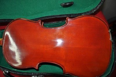   CREMONA FECIT ANNO DOMINI 19 VIOLIN WITH HARD CASE Item #9456  