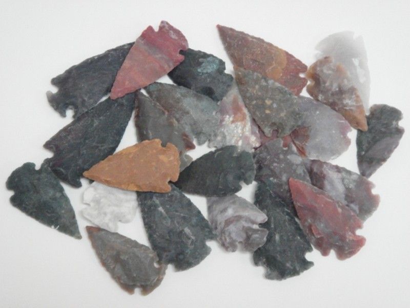 ASSORT AGATE STONE ARROWHEAD 1 1/2 to 2 25 PCS #T2  