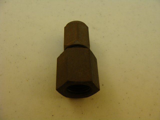 11372 Parker 48G Socket Coupling, 1/4 NPT, S58  