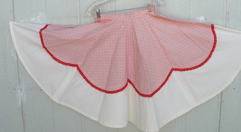 Square dance skirt 28 flat waistband button & zipper  