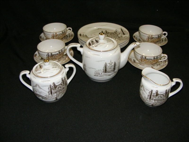 Vintage Kutani China Tea Set Geisha Girl Gold Scenes  