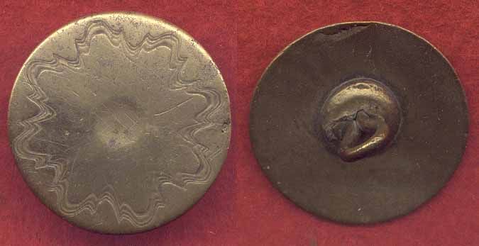 18th century Colonial ENGRAVED TOMBAC Button c.1770s  