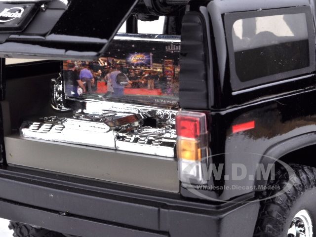 HUMMER H2 BLACK HIGH PROFILE 1/24 DIECAST MODEL CAR  