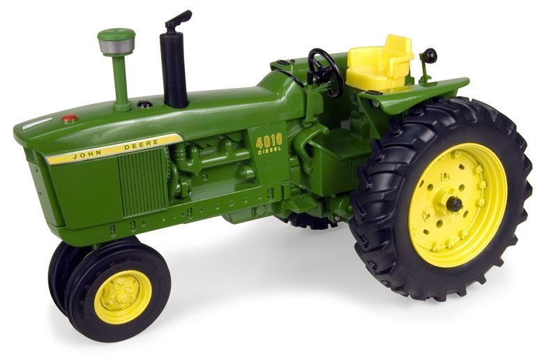 ERTL 116 JOHN DEERE 4010 Diesel Prestige Tractor  