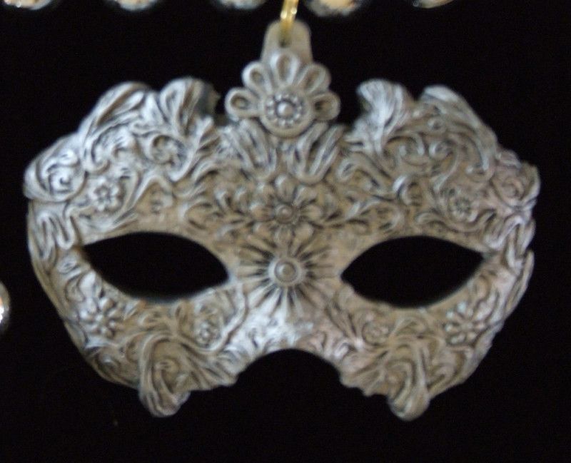 Silver Venetian Mask Mardi Gras Beads New Orleans Party  