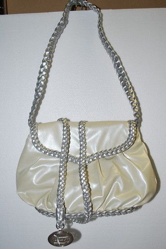 NEW REDKEN CORTAZAR SILVER & PEARL WHITE HANDBAG PURSE  