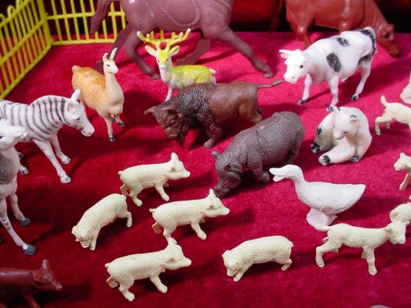   Vintage 1950s PLASTIC ANIMAL TOYS Circus ZOO Barnyard MINIATURE Farm