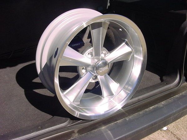 VINTAGE CHEVY/FORD/MOPAR ROCKET BOOSTER WHEELS 17x7 JUST IN,,HYPER 